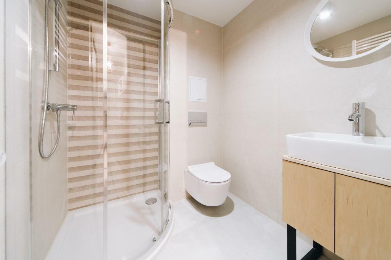 M6 Main Square Stylish One Bedroom Krakow Dış mekan fotoğraf